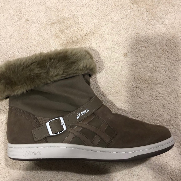 ASICS Meriki boot - Picture 3 of 7